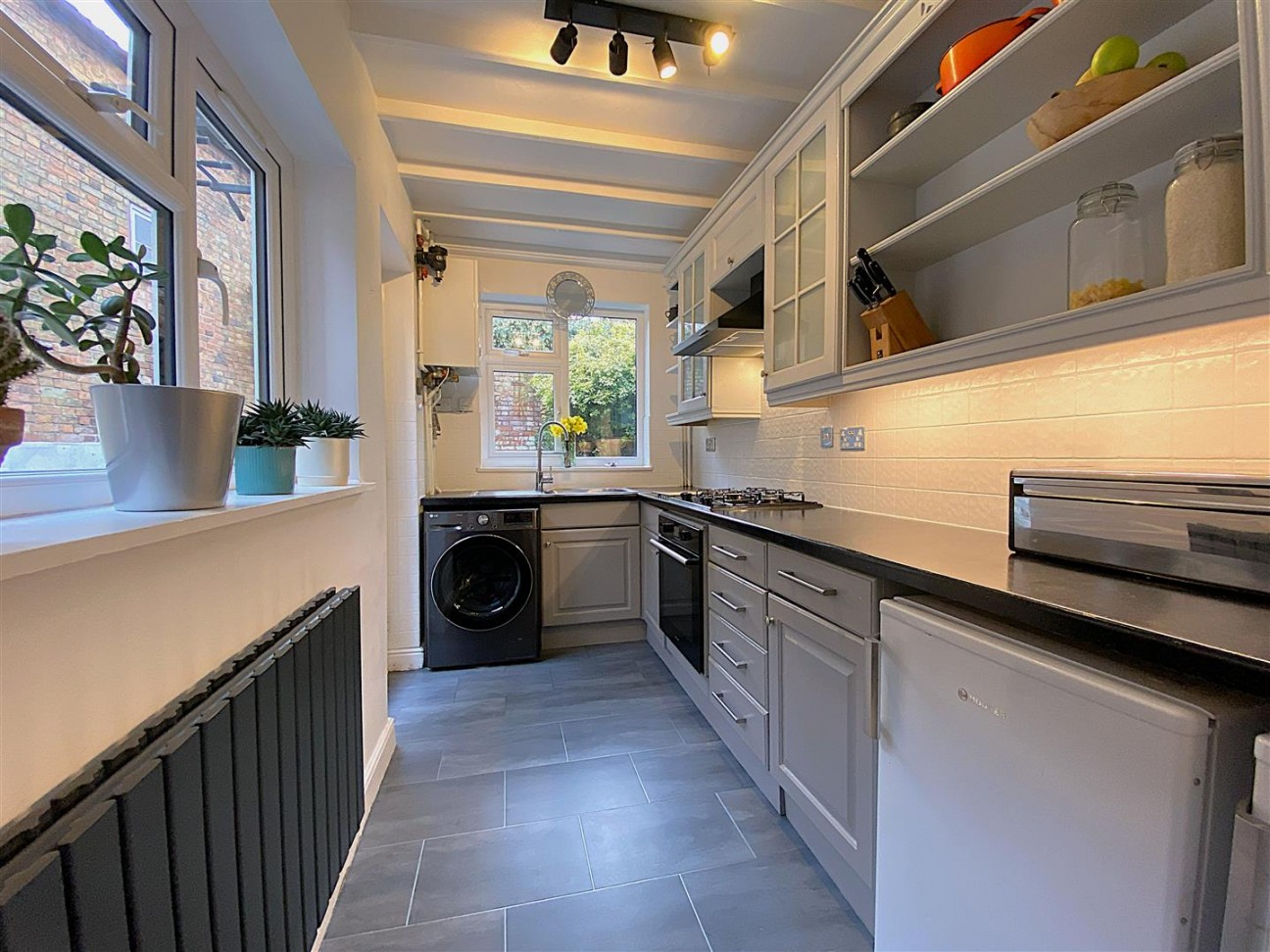 School Street, Syston