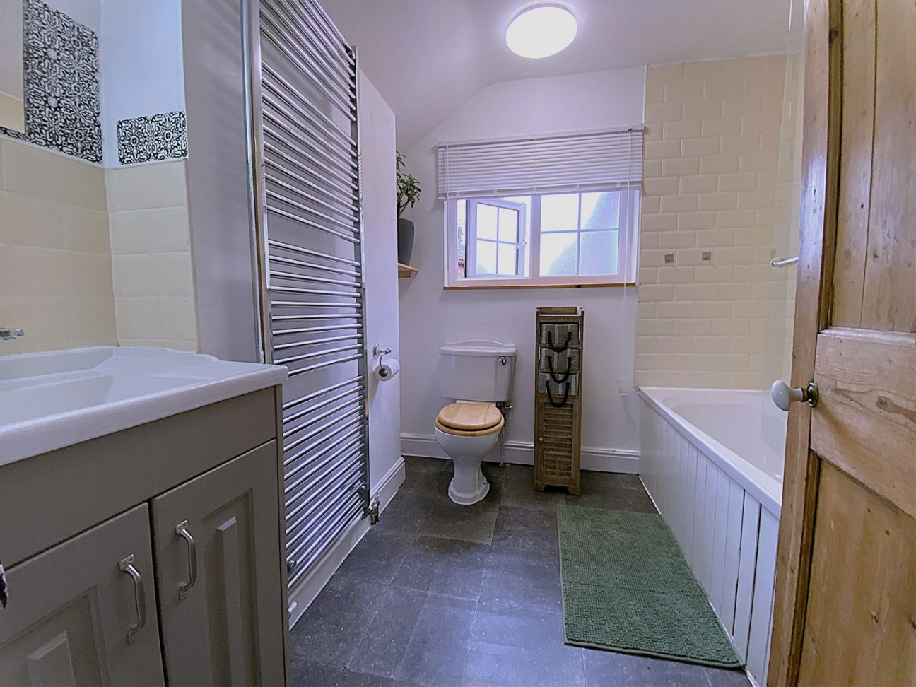 School Street, Syston