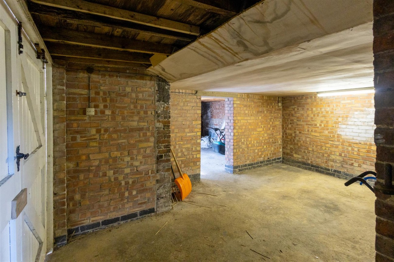 Main Street, Queniborough, Leicestershire.