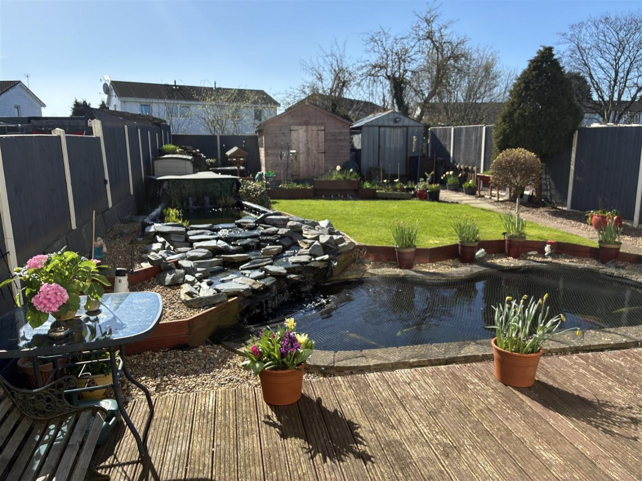 Birds Nest Avenue, New Parks, Leicester