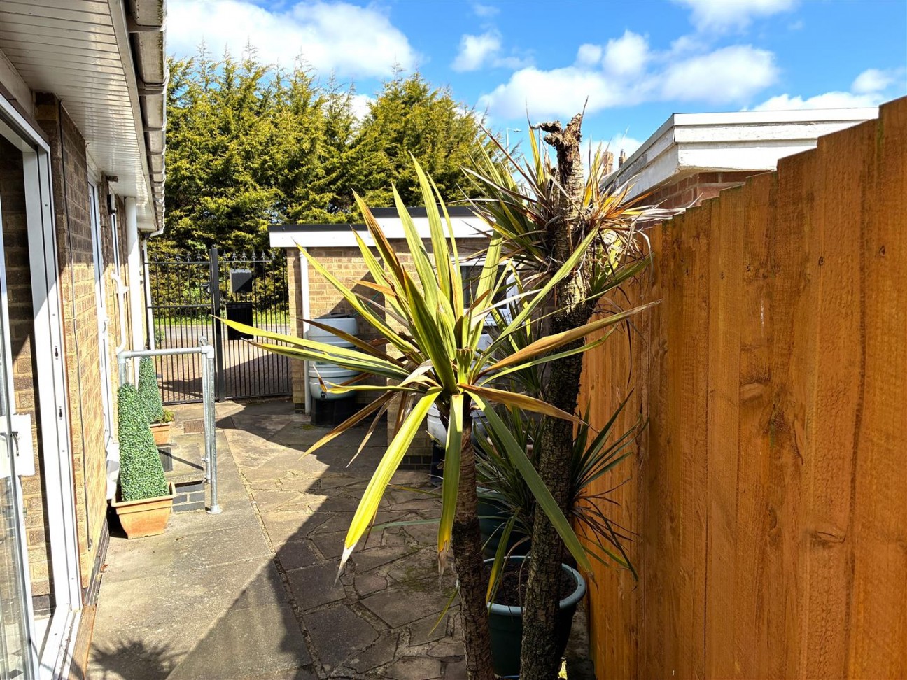 Fir Tree Close, Wigston