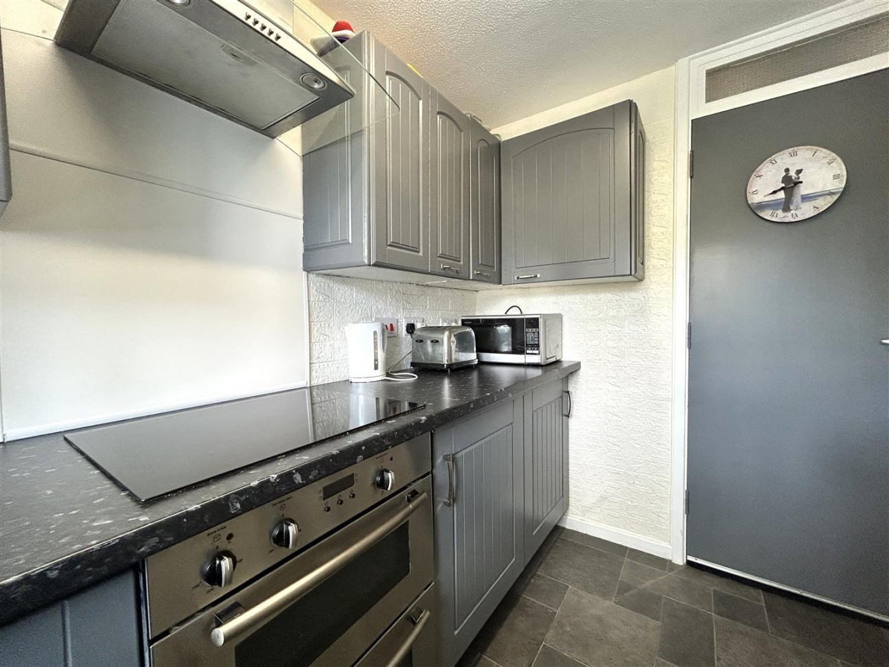 St. James Court, Birstall, Leicester