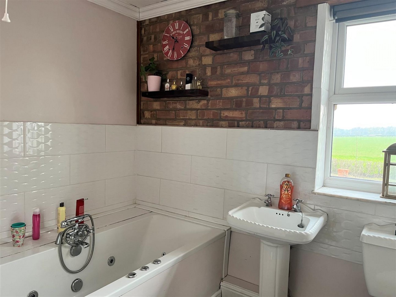 Alfrace, Newton Lane, Wigston