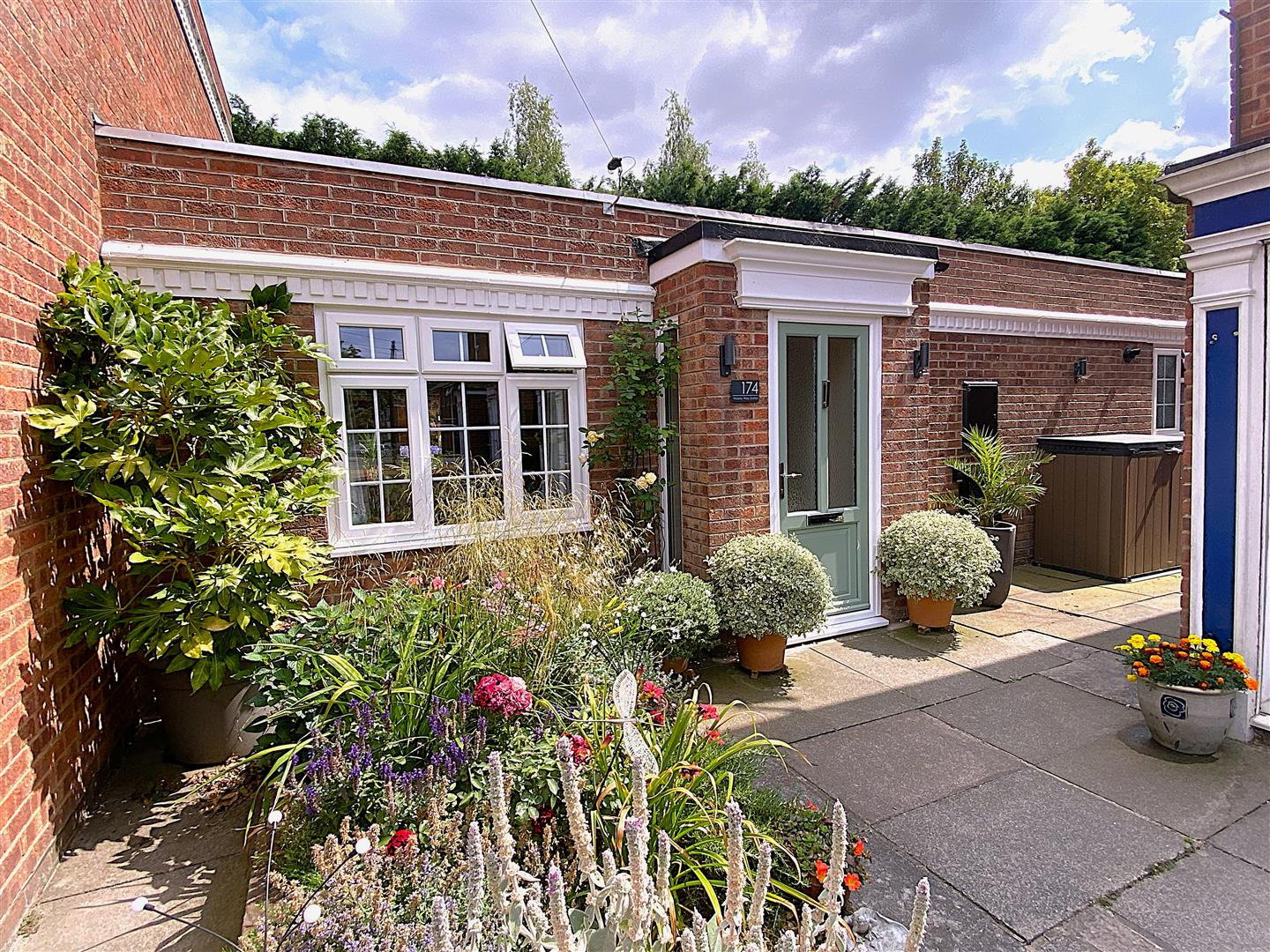 Wolsey Way, Syston, Leicester
