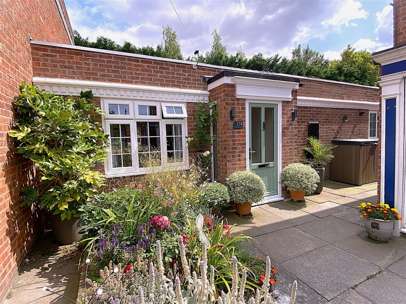 Wolsey Way, Syston, Leicester
