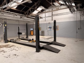 Class 4 MOT Bay, Leicester Road, Wigston, Leicester