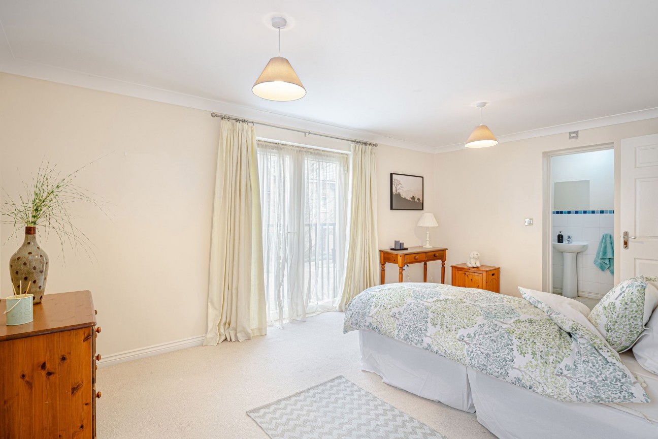 Bramble Court, Great Cambourne, CB23
