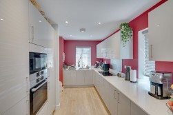 Martins Way, Hardwick, CB23