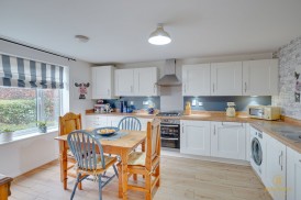 Sunderland Close, Upper Cambourne, CB23