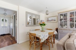 Summers Hill Drive, Papworth Everard, CB23