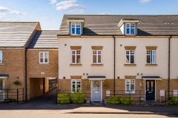 Summers Hill Drive, Papworth Everard, CB23