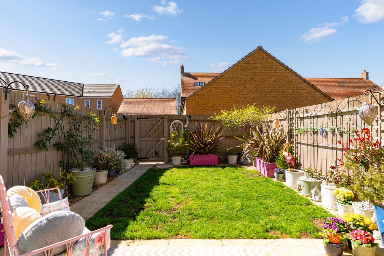 Summers Hill Drive, Papworth Everard, CB23