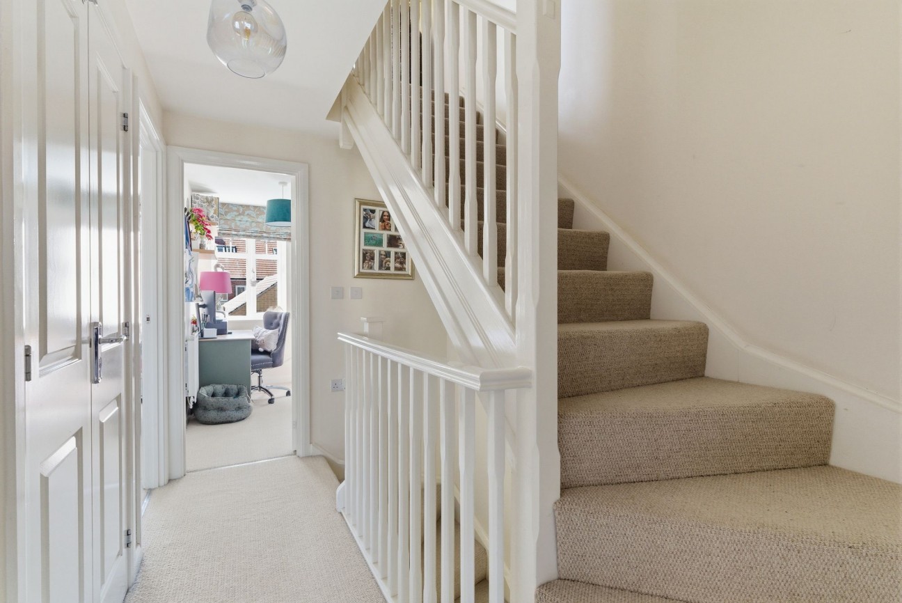 Summers Hill Drive, Papworth Everard, CB23