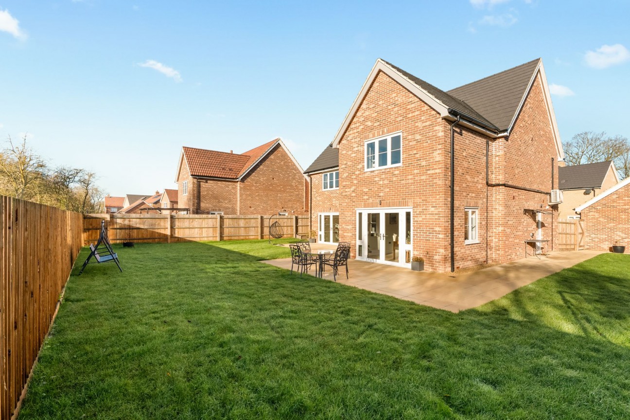 Howells Way, Hardwick, CB23