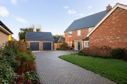 Howells Way, Hardwick, CB23