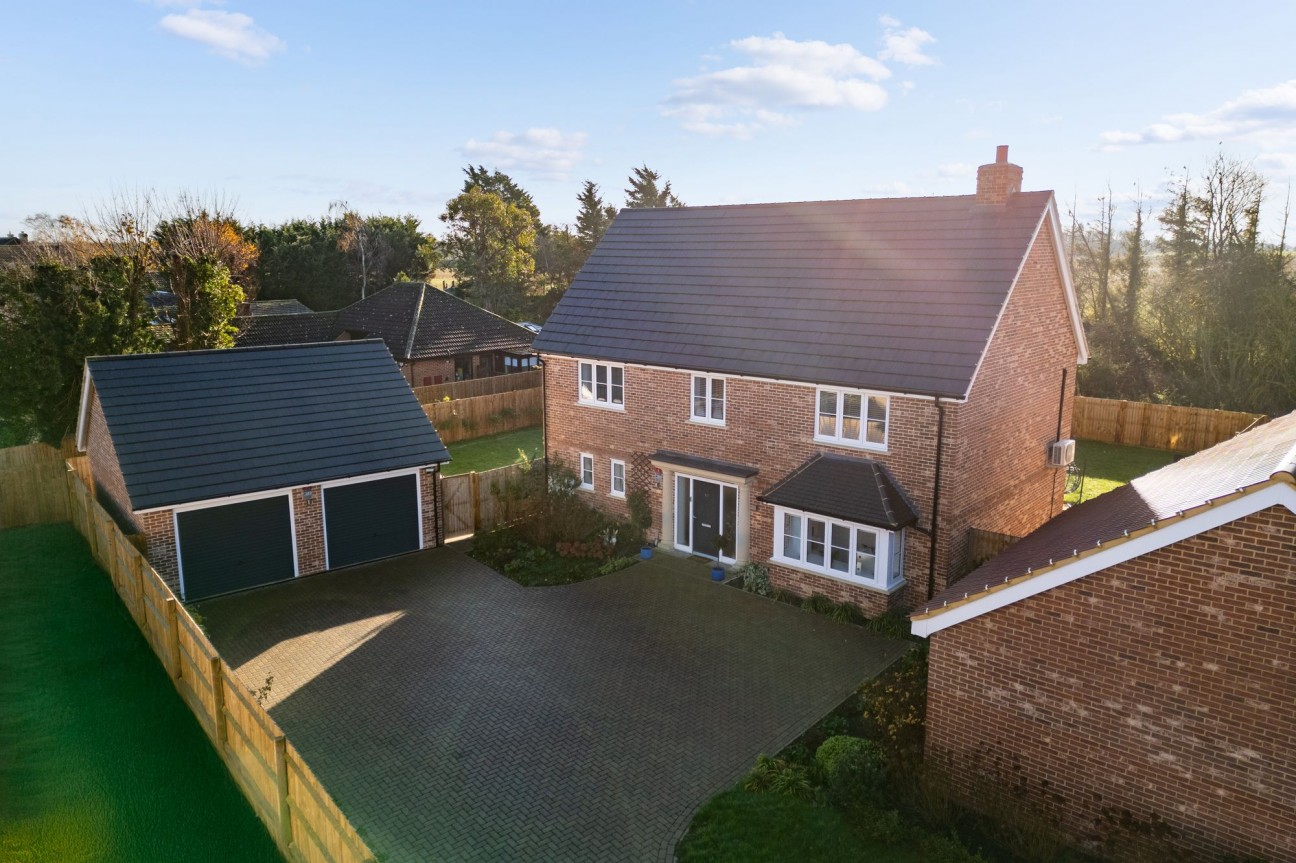 Howells Way, Hardwick, CB23