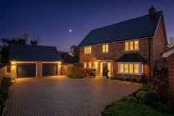 Howells Way, Hardwick, CB23