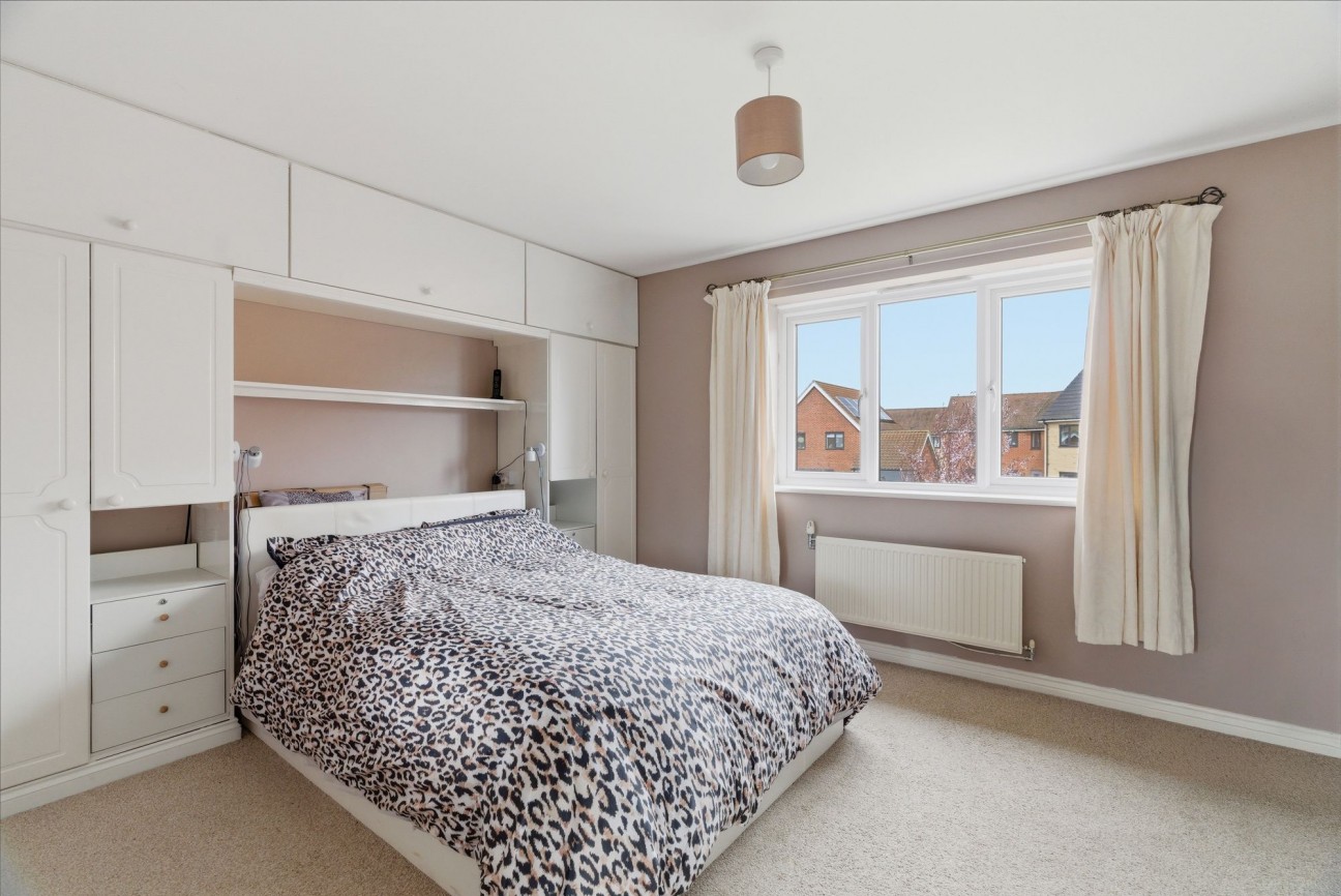 Vickers Way, Upper Cambourne, CB23