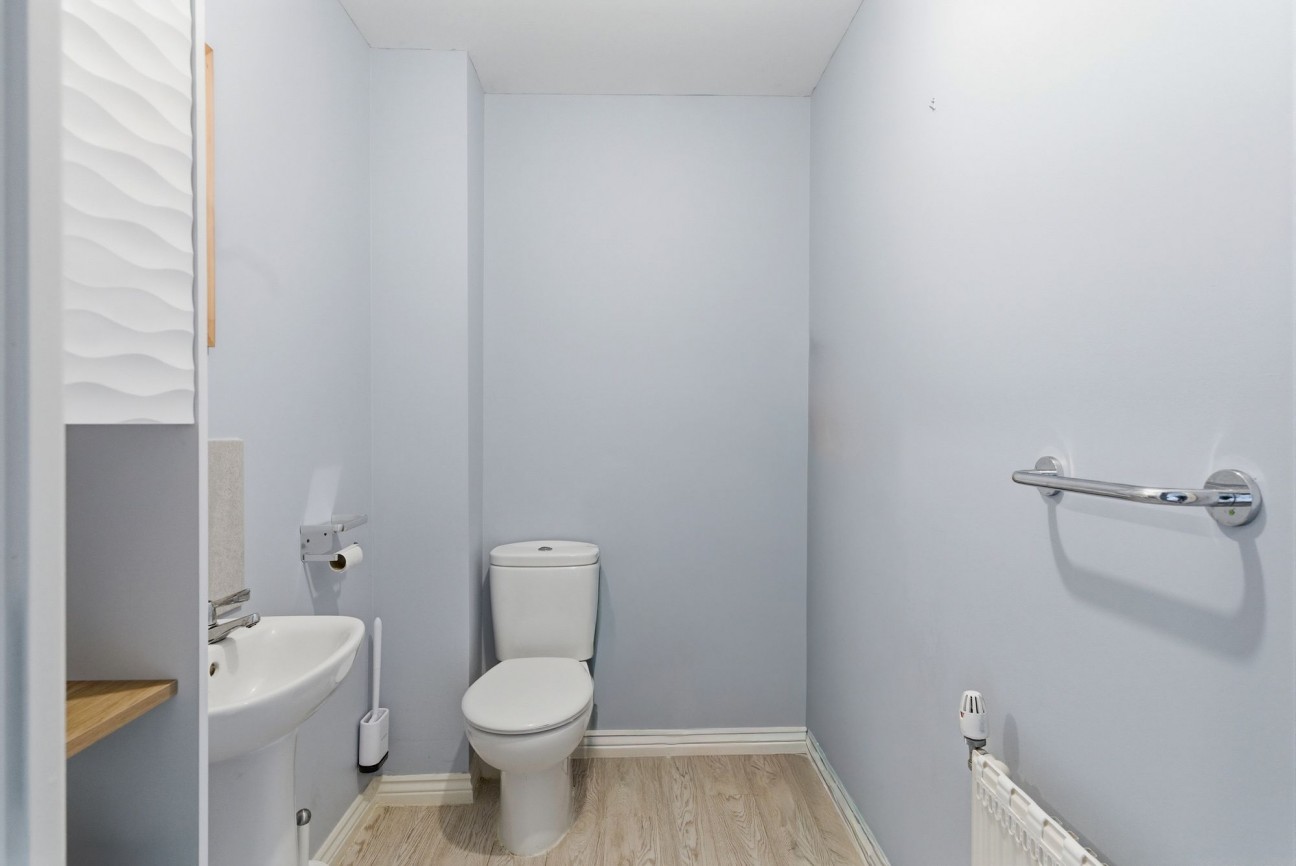 Vickers Way, Upper Cambourne, CB23