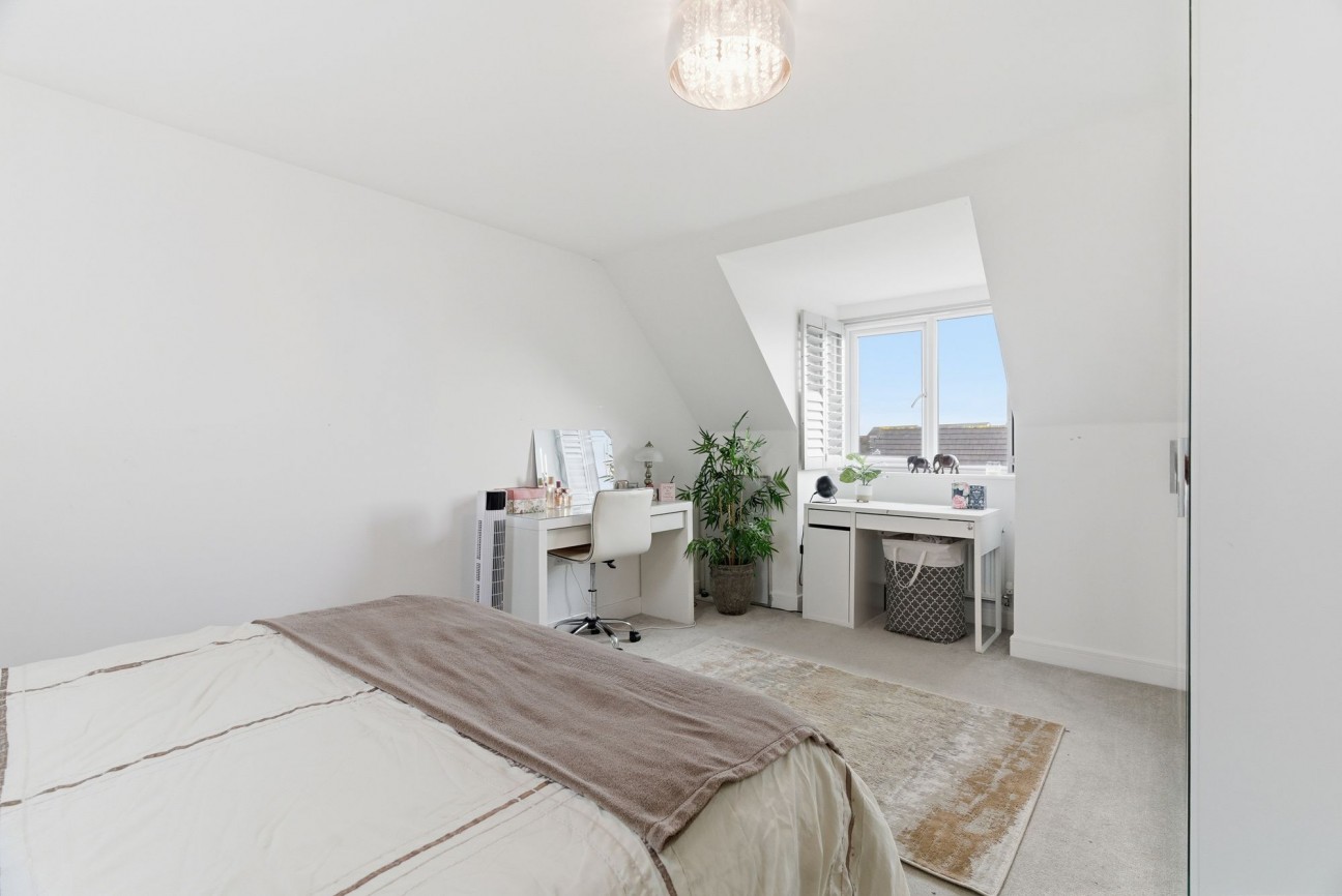 Gladiator Road, Upper Cambourne, CB23