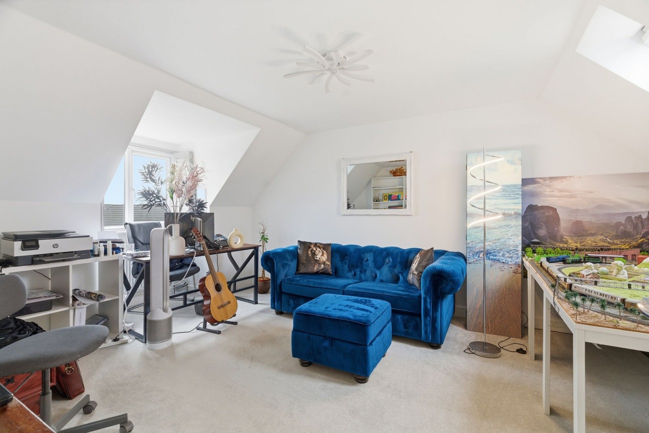 Gladiator Road, Upper Cambourne, CB23