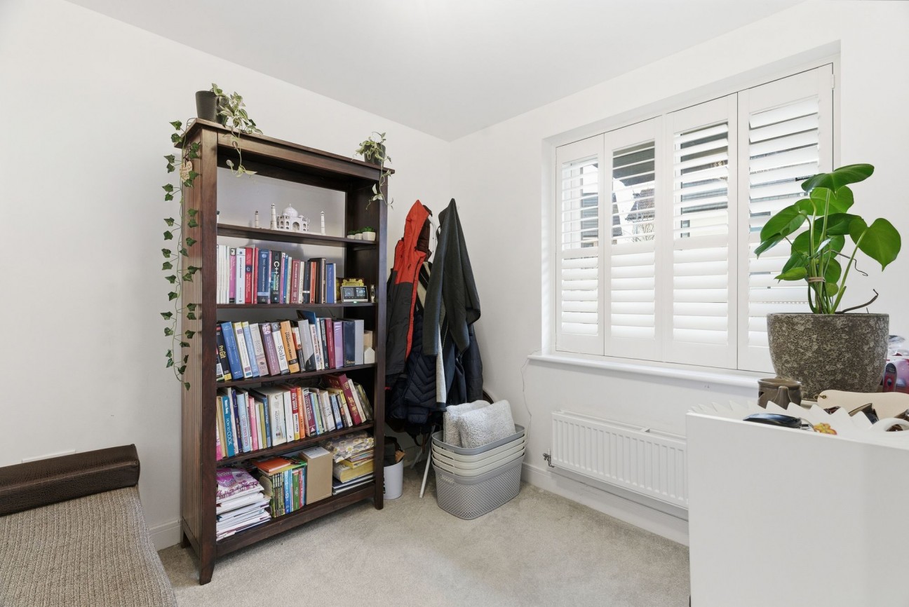 Gladiator Road, Upper Cambourne, CB23