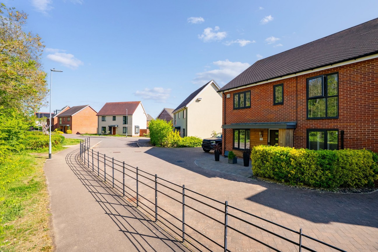 Gladiator Road, Upper Cambourne, CB23