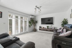 Gladiator Road, Upper Cambourne, CB23