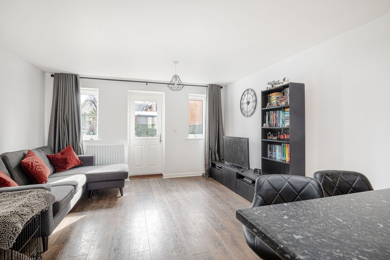 Spitfire Road, Upper Cambourne, CB23