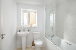 Spitfire Road, Upper Cambourne, CB23