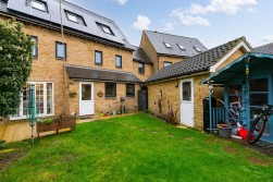 New Hall Lane, Great Cambourne, CB23