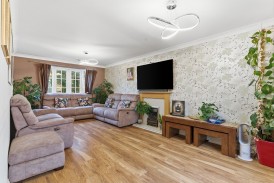 New Hall Lane, Great Cambourne, CB23