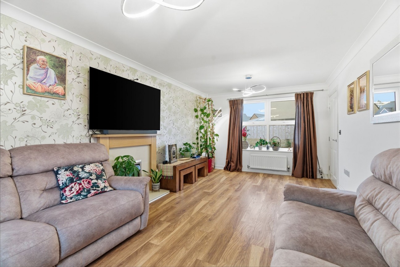 New Hall Lane, Great Cambourne, CB23