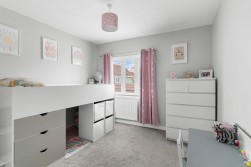 Medlar Lane, Lower Cambourne, CB23