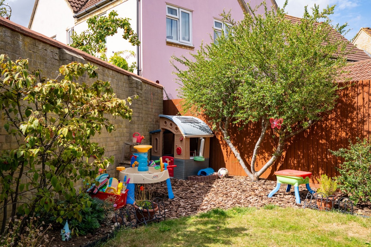 Medlar Lane, Lower Cambourne, CB23