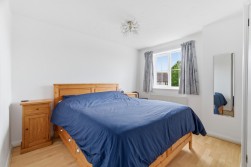 Chapmans Drive, Great Cambourne, CB23