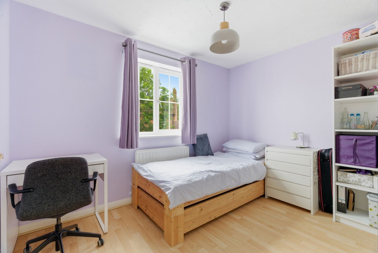 Chapmans Drive, Great Cambourne, CB23