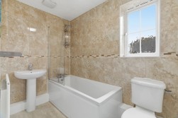 Chapmans Drive, Great Cambourne, CB23