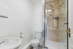 Chapmans Drive, Great Cambourne, CB23