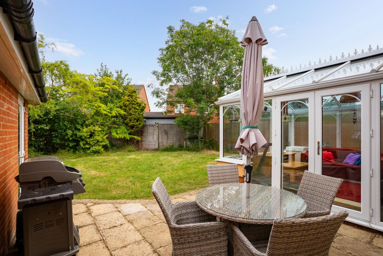 Chapmans Drive, Great Cambourne, CB23