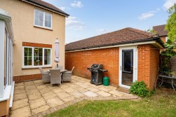Chapmans Drive, Great Cambourne, CB23