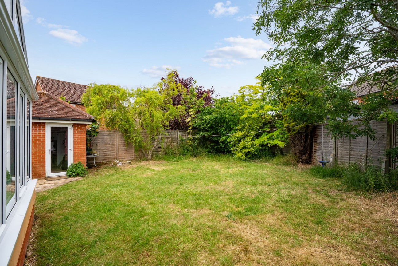 Chapmans Drive, Great Cambourne, CB23