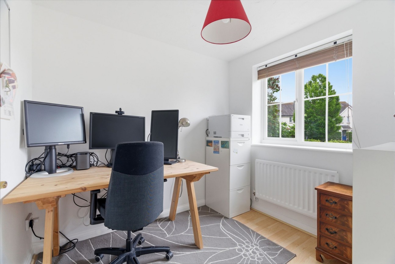 Chapmans Drive, Great Cambourne, CB23