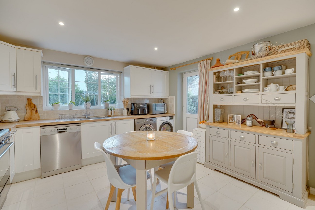 Chervil Way, Great Cambourne, CB23