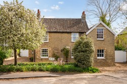 Wimpole Road, Barton, CB23