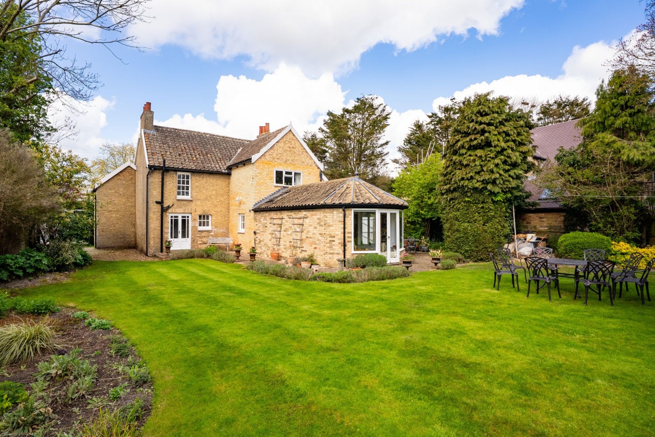 Wimpole Road, Barton, CB23