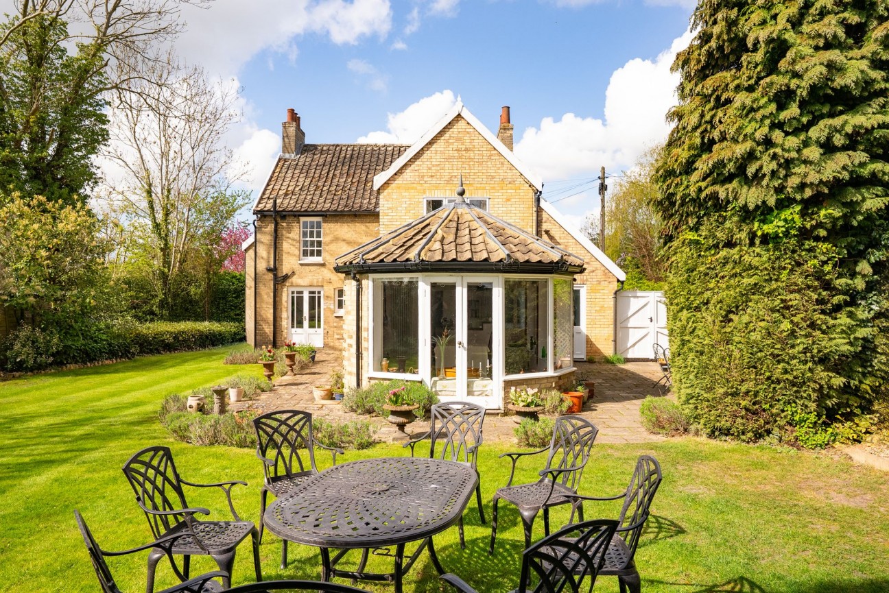 Wimpole Road, Barton, CB23
