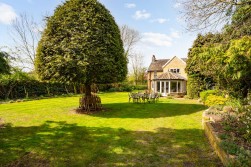Wimpole Road, Barton, CB23