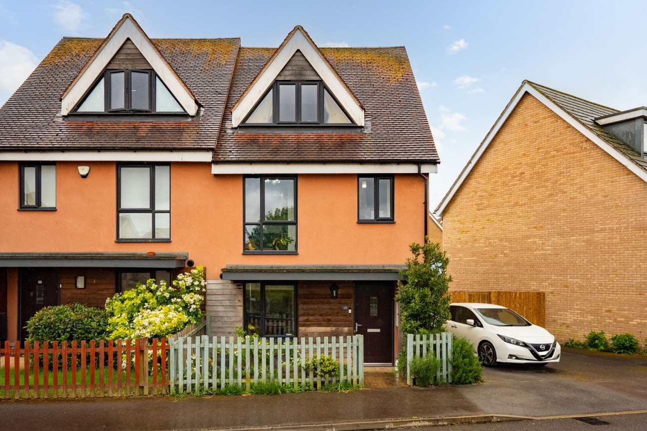 Bisley Crescent, Upper Cambourne, CB23