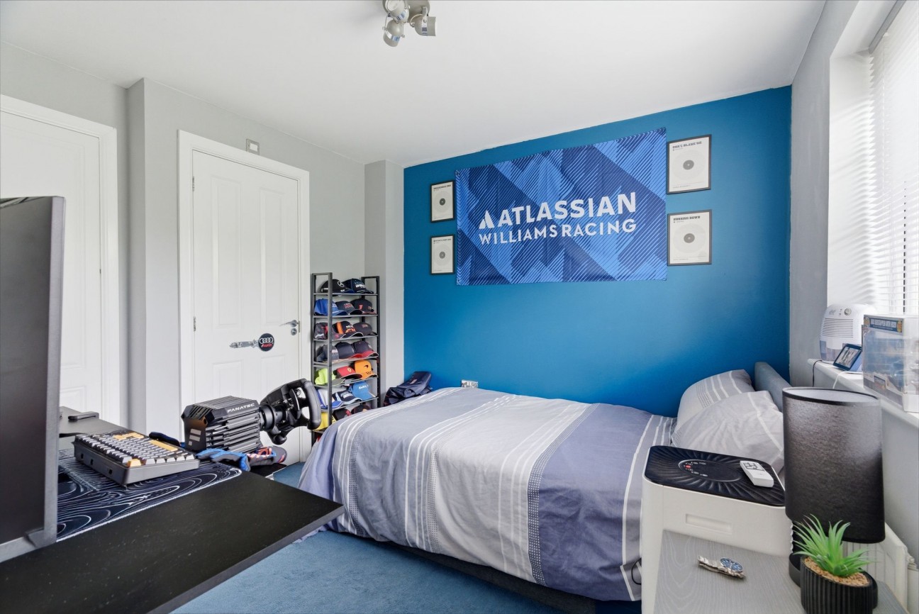 Greenhaze Lane, Great Cambourne, CB23